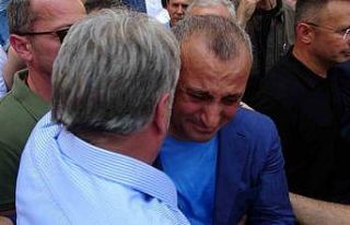 Vali Sonel’i duygulandıran vedalaşma