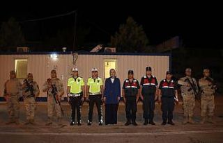 Vali Yiğitbaşı, trafik denetimlerine katıldı,...