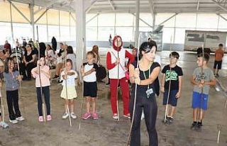 Yaz boyunca çocuklar doyasıya eğleniyor