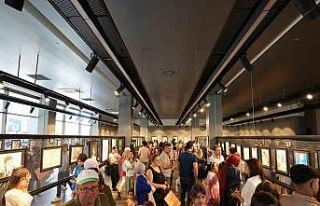 Yaz sanat akademisi dönem sonu resim sergisi açıldı