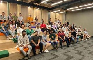 Yeni babalara haftalık 1 gün ekstra izin imkanı