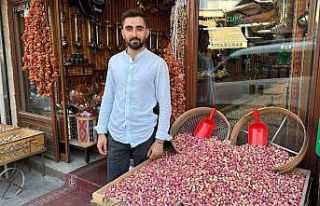 Yeşil altın tezgaha indi