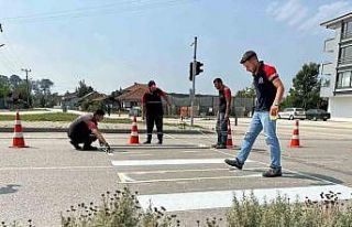 Yol çizgi çalışmaları devam ediyor