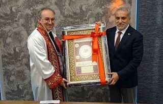 Yozgat Bozok Üniversitesi Rektörü Yaşar görevi...