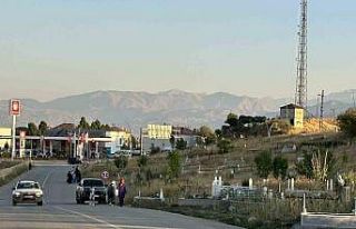 Yüksekova’da mezarlıkta yer kalmadı, mezarlar...