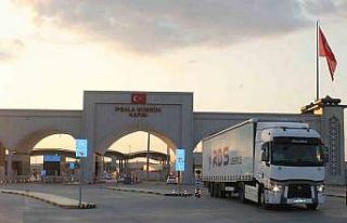 Yunanistan’daki yangın nedeniyle kapanmıştı:...