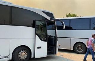 Yunanistan’daki yangında tahliyeler başladı,...