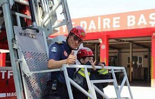 Zihinsel ve bedensel engelli Umut’un ’itfaiye’...