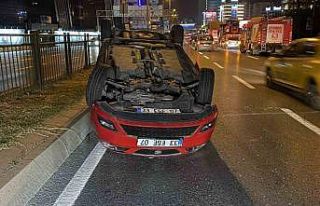 Zincirlikuyu’da taksiye çarpan otomobil takla attı:...