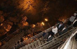 Ziyaretçi akınına uğruyor