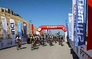 470 kilometrelik uluslararası bisiklet yarışı...