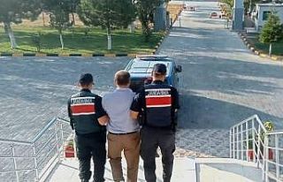 4 ayrı suçtan aranan şüpheli JASAT ekiplerince...