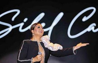 92. İzmir Enternasyonal Fuarı’nda yıldız yağmuru