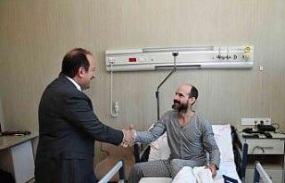 ABD’li bilim adamı Mark Dickey’in tedavisi Mersin’de...