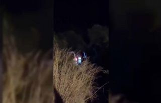 Adana’da otomobil uçuruma uçtu: 2 yaralı