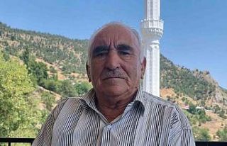 Adanalı eski muhtar 9 yıl köylülerle birlikte...