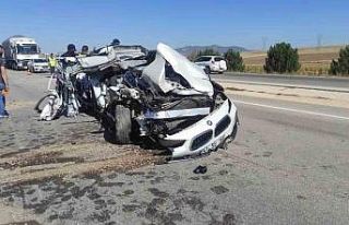 Afyonkarahisar’da feci kaza: 1 ölü, 1 yaralı