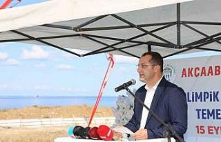 Akçaabat’ta yarı olimpik yüzme havuzunun temeli...