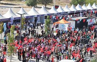 Aksaray’da Bilim Festivali coşkuyla başladı