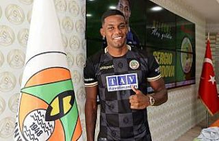 Alanyaspor, Sergio Cordova ile 4 yıllığına anlaştı