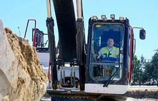 Altıeylül Belediyesinin yeni hizmet binası Karatepe’de