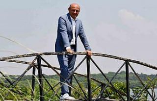 Altınova, yatırımlarla büyüyor