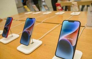 Apple, iPhone’nun yasaklandığı Çin’de 200...