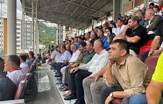 Artvin Hopa Spor Kulübü ilk maçın gelirini SMA...