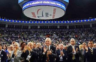 Atatürk Stadyumu önergesi ayakta alkışlandı