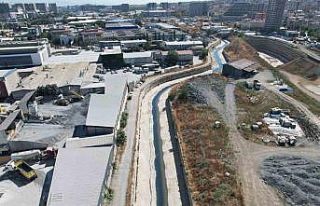 Ayamama Deresi’nde koku sorunu çözülemiyor