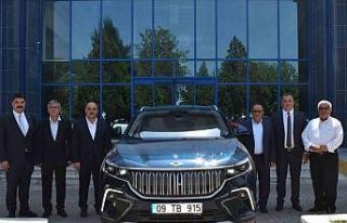 Aydın Ticaret Borsası, TOGG’u teslim aldı