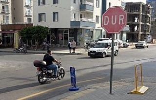 Aynı yerde kaza anları kamerada: "Dur"...