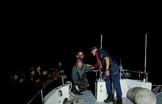 Ayvacık açıklarında 92 kaçak göçmen yakalandı