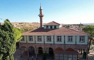 Ayvalık’ta tarihi Küçükköy Camisi’nin restorasyon...
