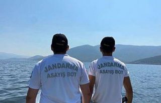 Bafa Gölü Tabiat Parkı’nda jandarma ekipleri...