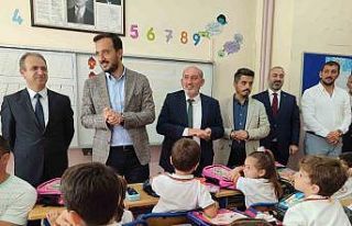 Bağcılar Belediyesi’nden 30 bin öğrenciye çanta...