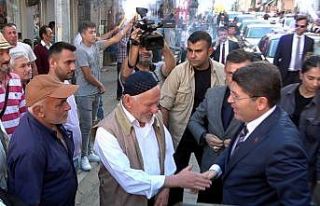 Bakan Tunç’a Kumluca’da davul zurnalı karşılama