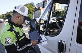 Bakan Yerlikaya, yurt genelinde 3 bin 966 okul servisi...