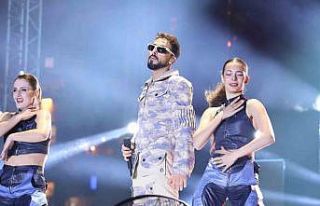 Bandırma’da Sefo ile rap rüzgârı