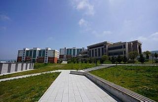 BARÜ 15’inci yılında dünyanın en iyileri arasında...