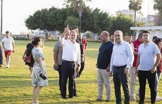 Başkan Seçer, sahilde açılışı için gün sayan...