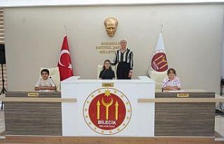 Bilecik Belediyesine 90 milyon ek bütçe oy çokluğu...