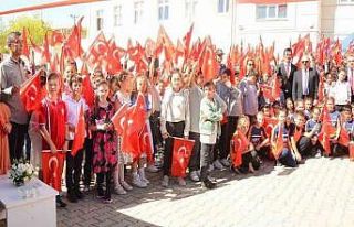 Bozüyük’te İlköğretim Haftası kutlandı