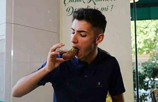 Bu dondurma Adana sıcağında yok satıyor