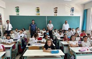 Bursa’da Okul Polisi, eğitim kurumları çevresinde...