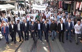 Bursa’nın lezzet şöleni kortejle başladı