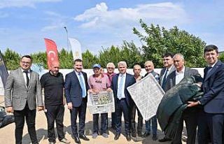 Büyükşehir’den zeytin ve incir üreticilerine...