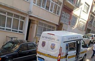 Çalıntı elektrikli motosiklet evin önünde bulundu