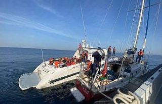 Çanakkale’de 73 kaçak göçmen ile 1 göçmen...