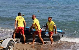 Cankurtaranlar sıfır can kaybıyla 4 aylık görevlerini...